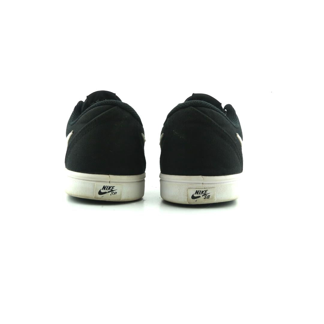 Nike B Check Solar Canvas