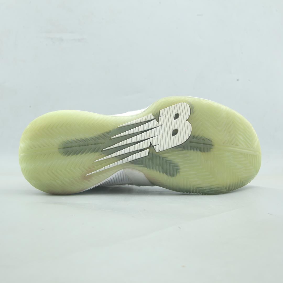 New Balance Omn1S