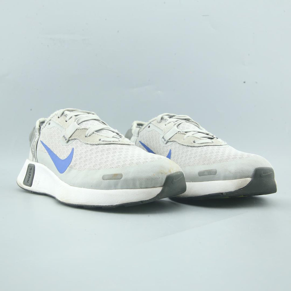 Nike Reposto