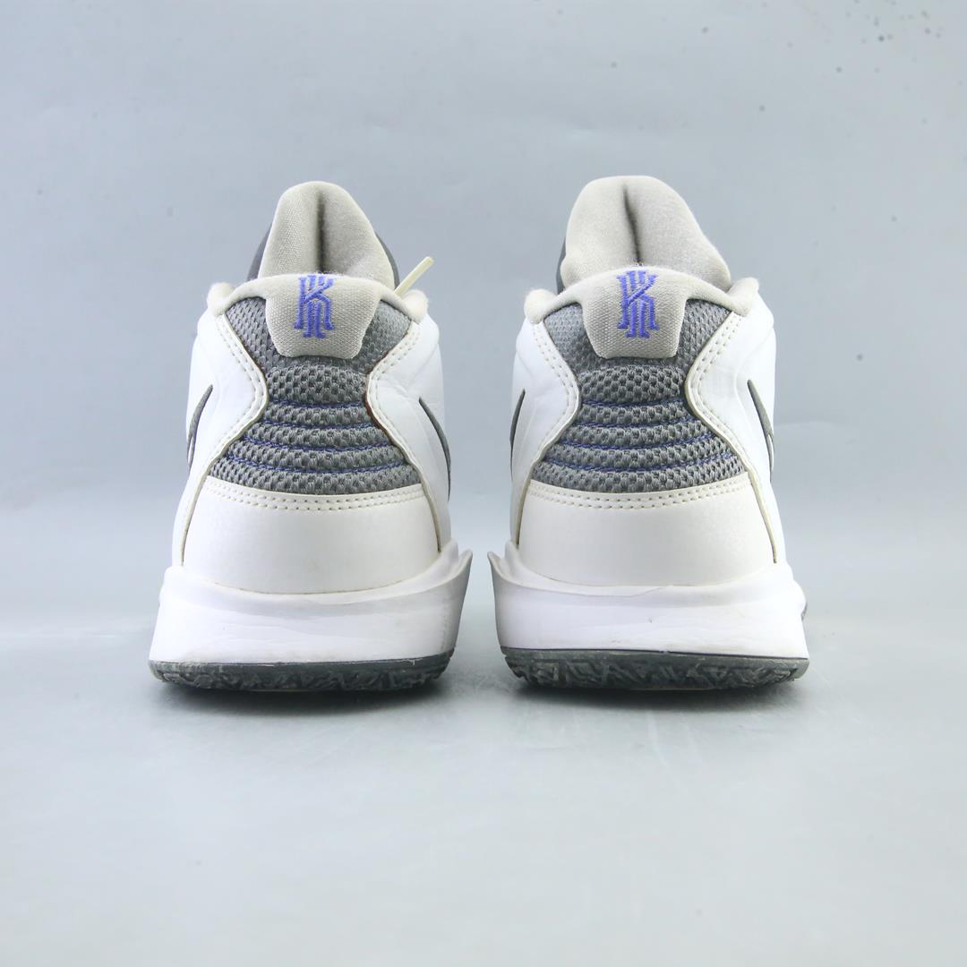 Nike Kyrie Infinity