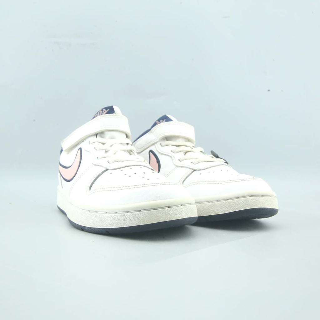 Nike Court Borough Low 2