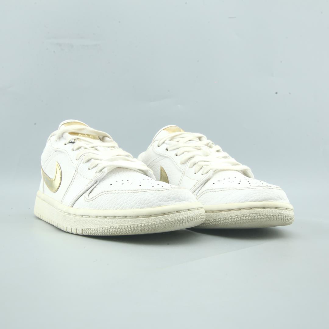 Nike Air Jordan 1 Low Se