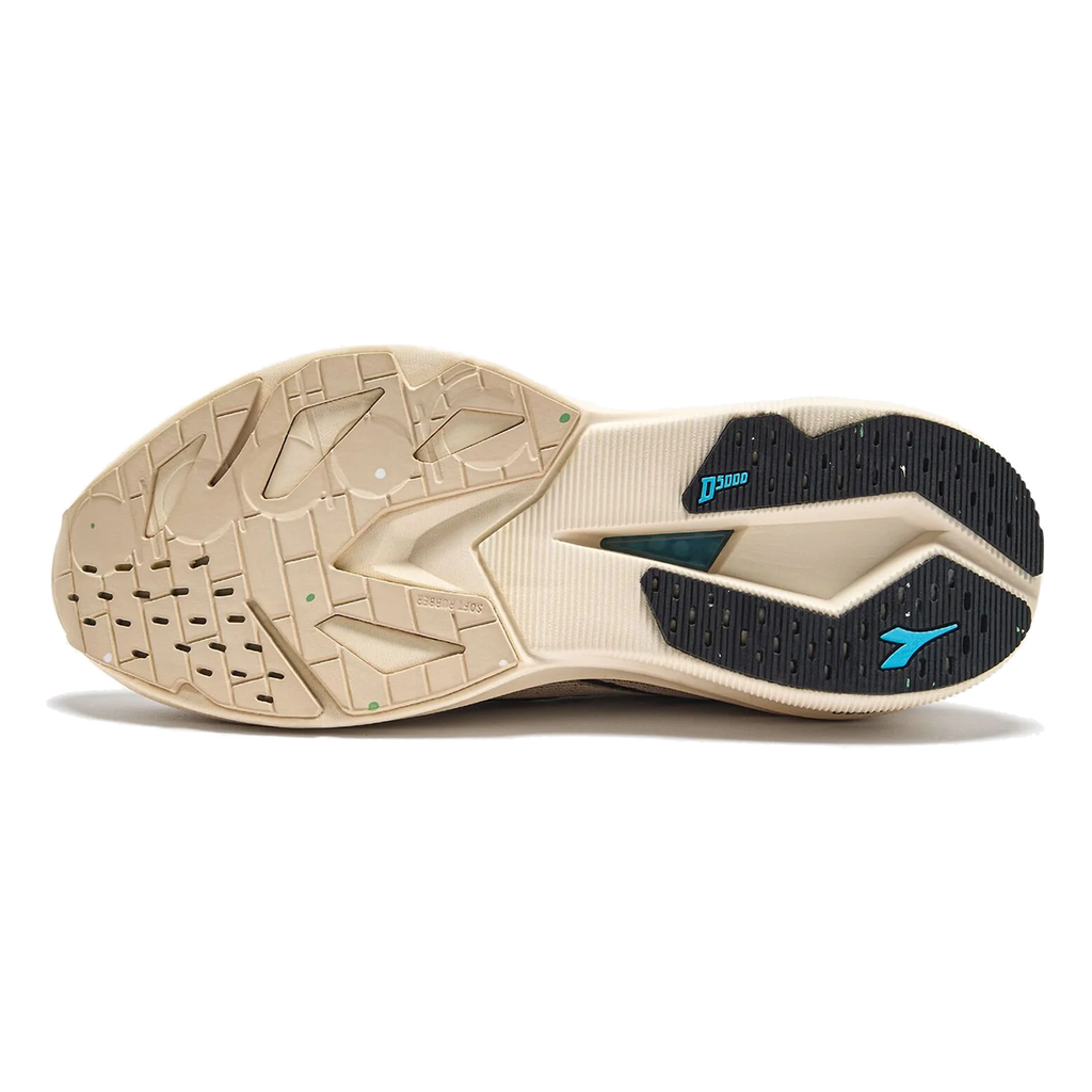 Diadora Mythos Blushield Volo 5 2030