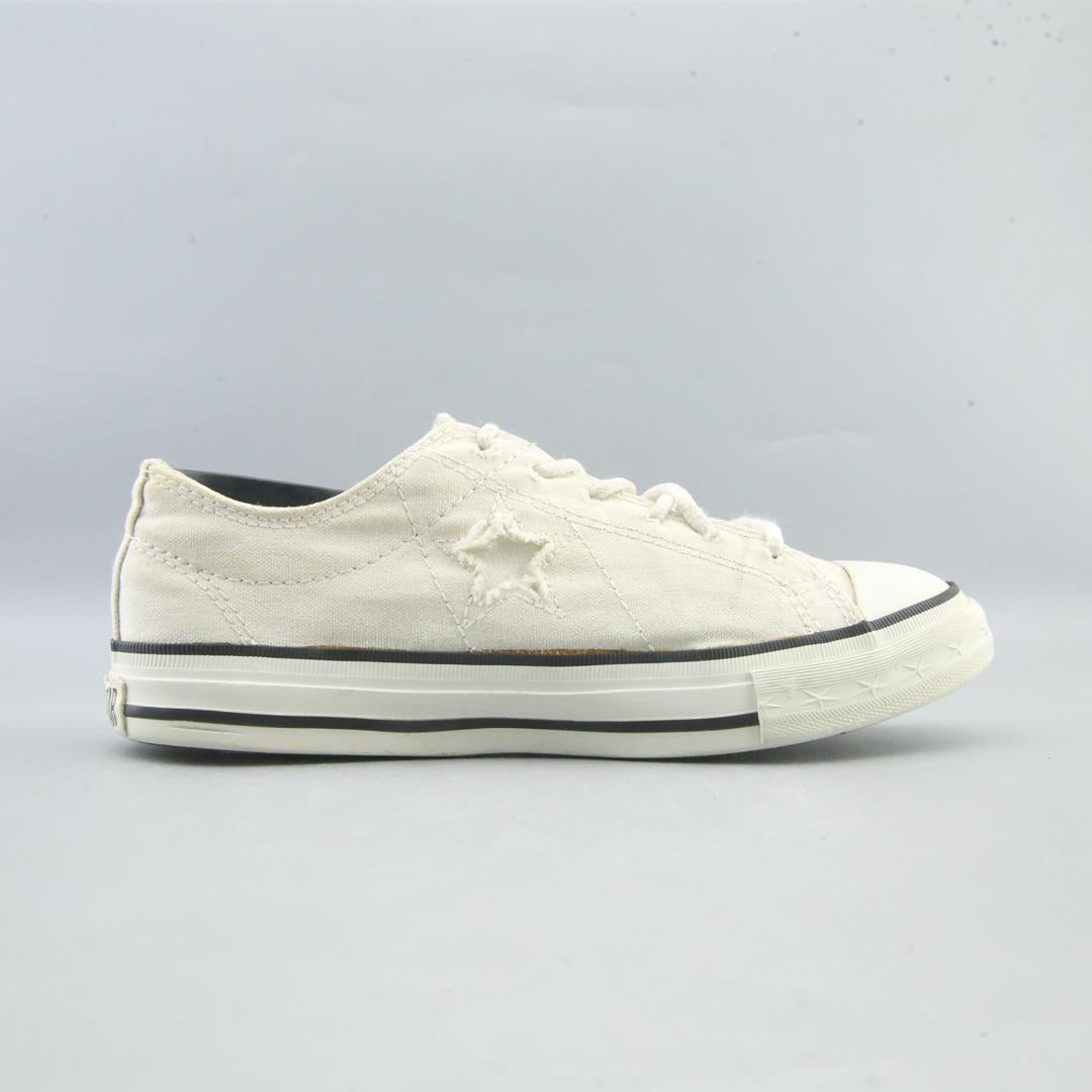 Converse One Star