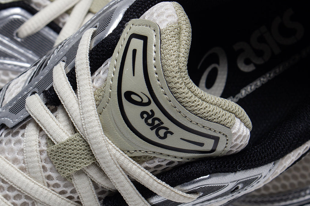 Gel-Kayano 14