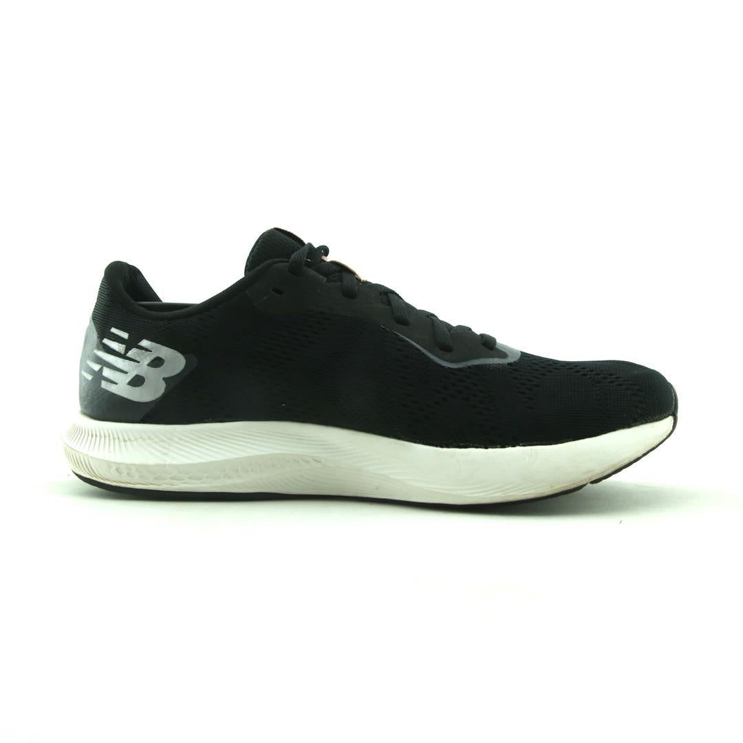 New Balance Dynasoft Pro Run V2