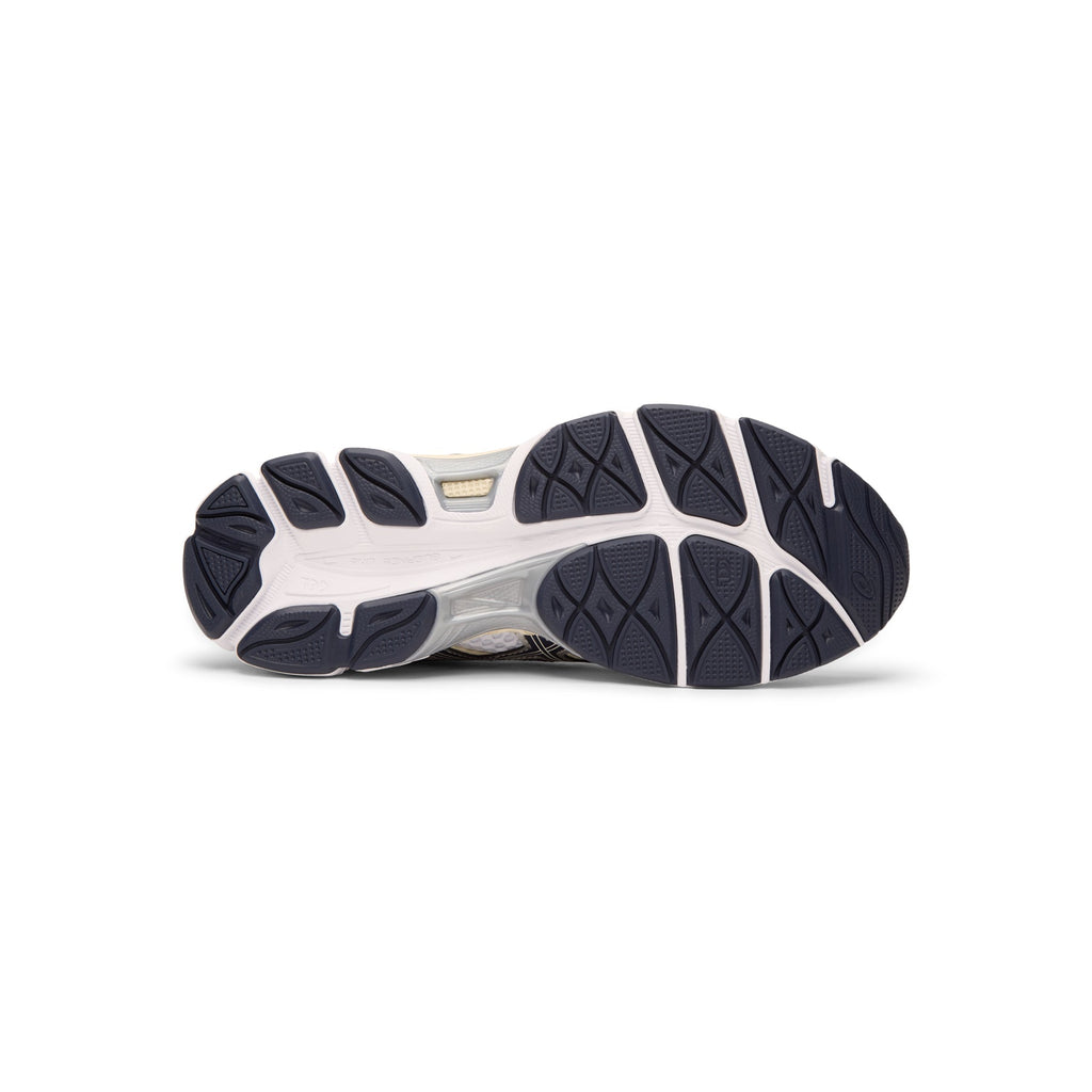 Asics Gel-Cumulus 16 (White/Midnight)