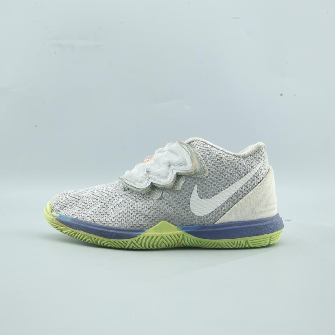 Nike Kyrie 5