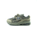 New Balance 2002R