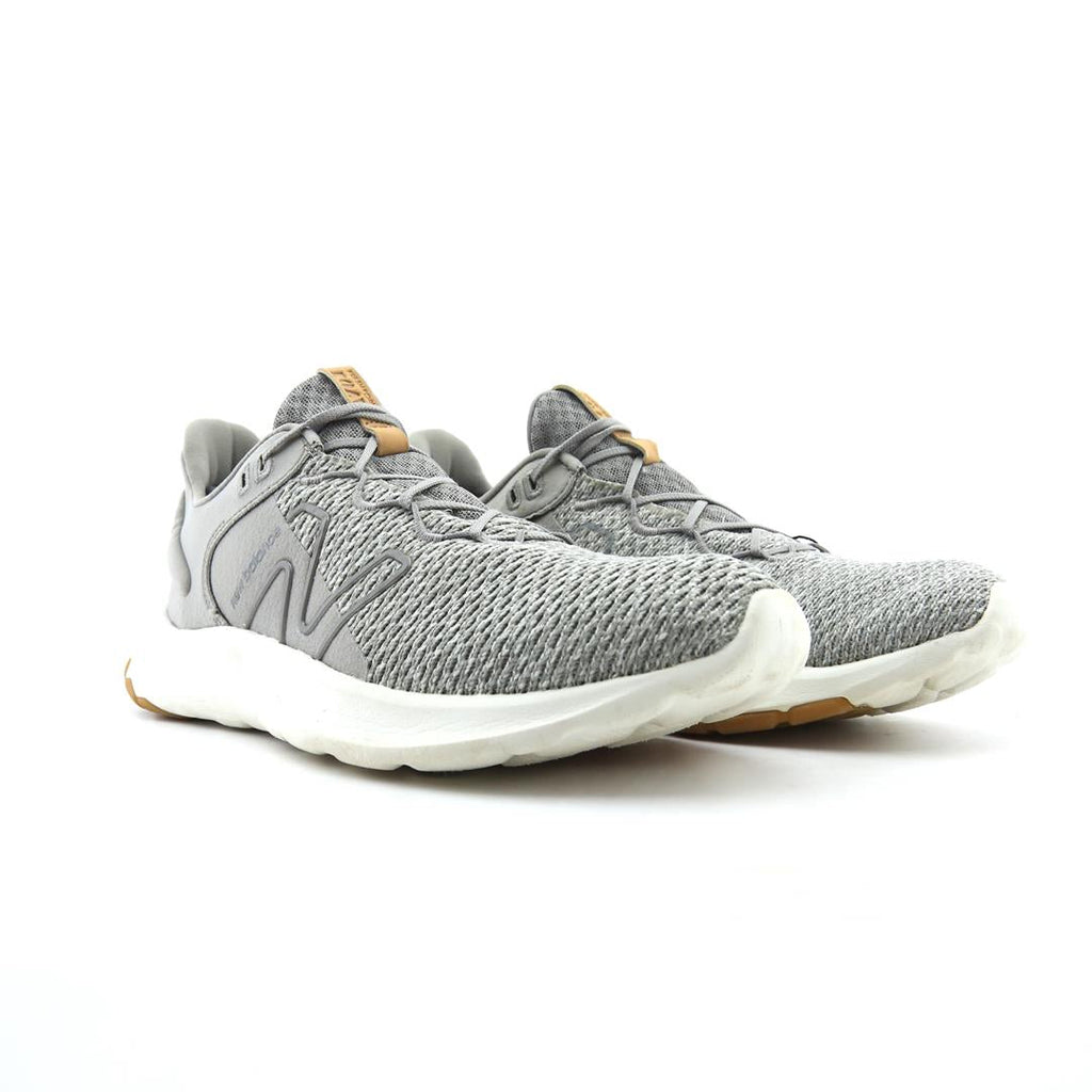 New Balance Fresh Foam Roav V2