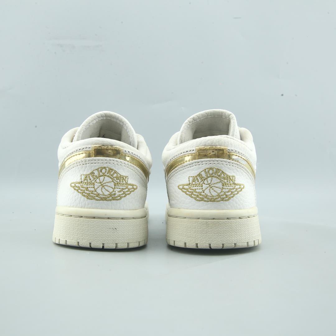 Nike Air Jordan 1 Low Se