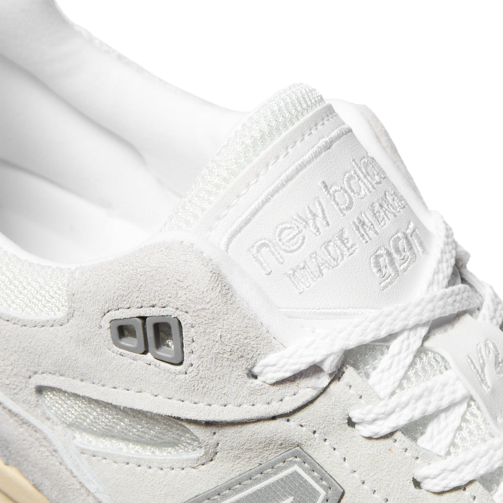 New Balance Made In Uk 991V2 (Wind Chime)