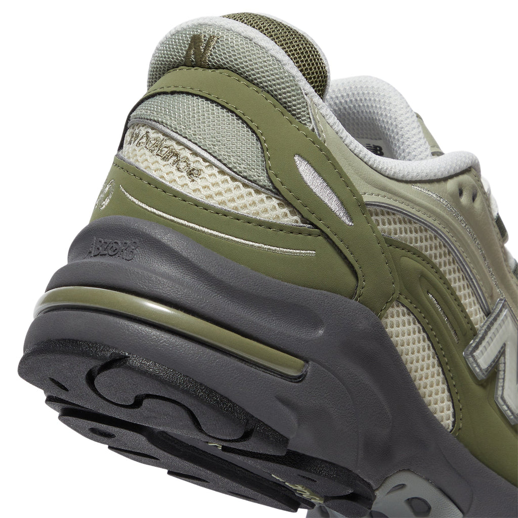 New Balance 1000 (Dark Olivine)