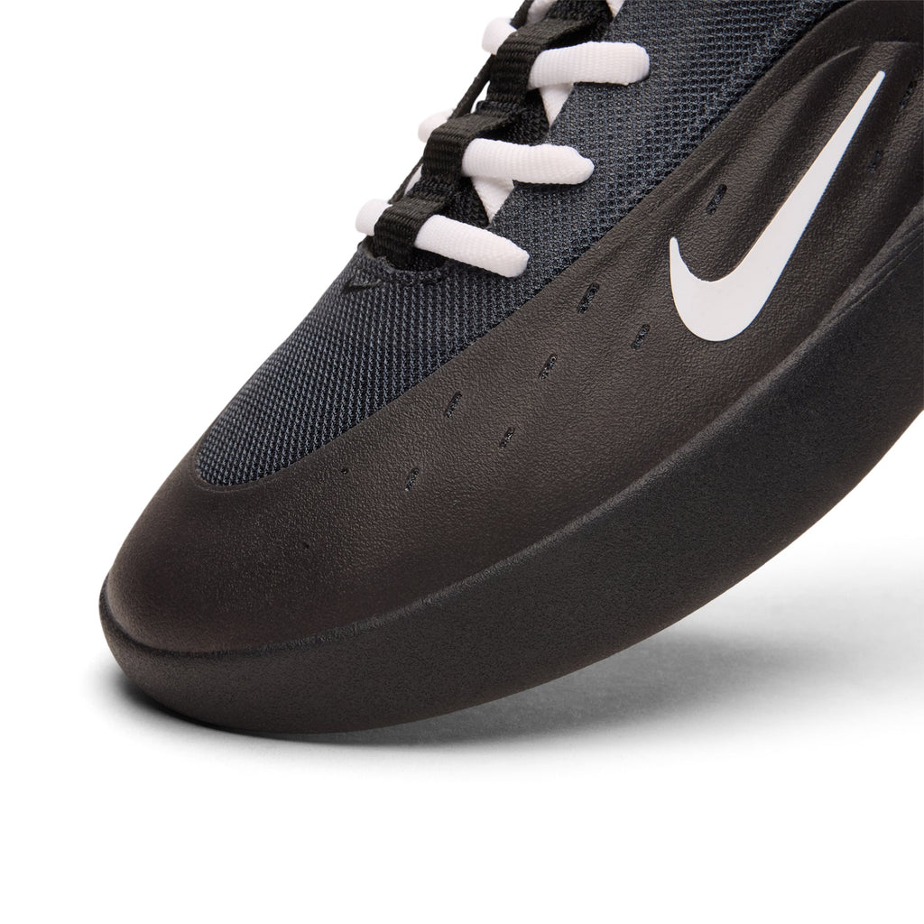 Nike Sb Zoom Nyjah 4 (Black/White)