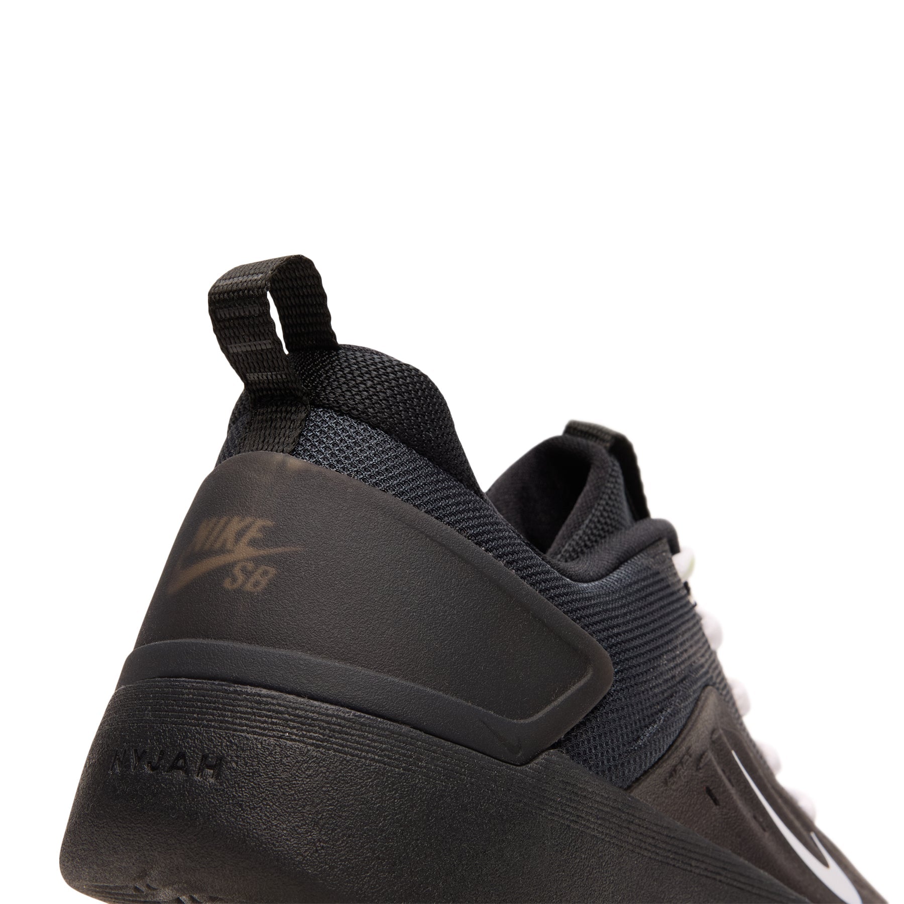 Nike Sb Zoom Nyjah 4 (Black/White)