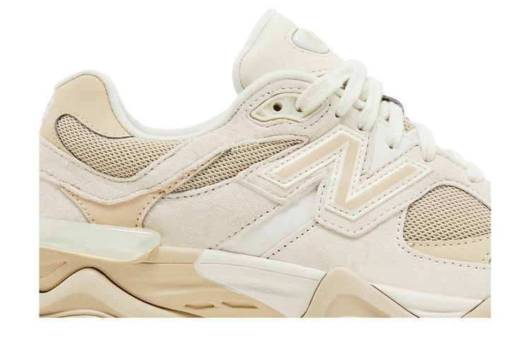 New Balance 9060 Beige