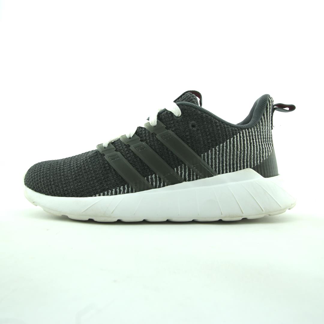 Adidas Questar Flow
