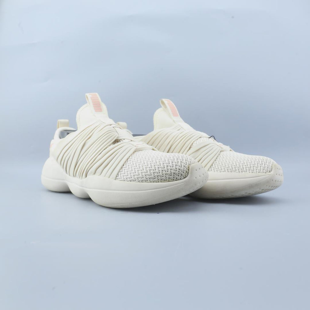 Puma Flourish