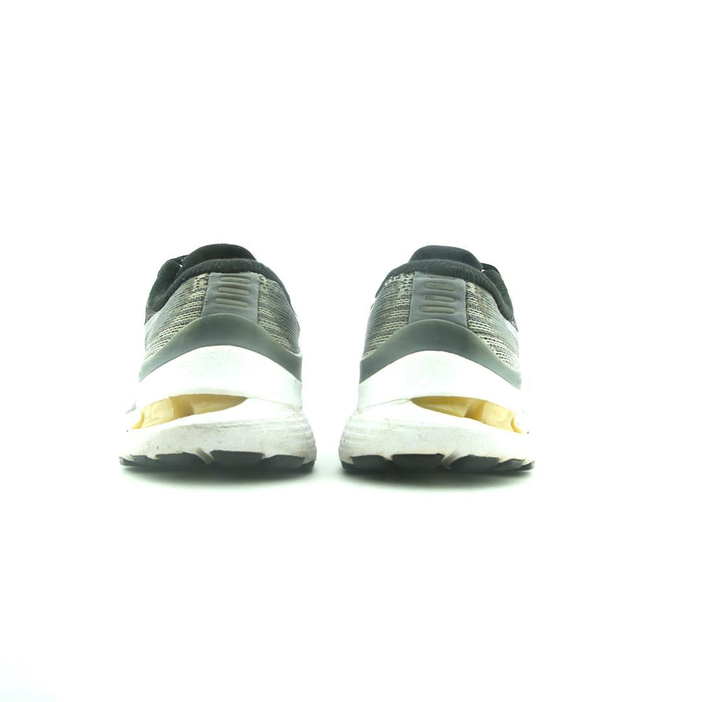 Asics Gel-Kayano 28