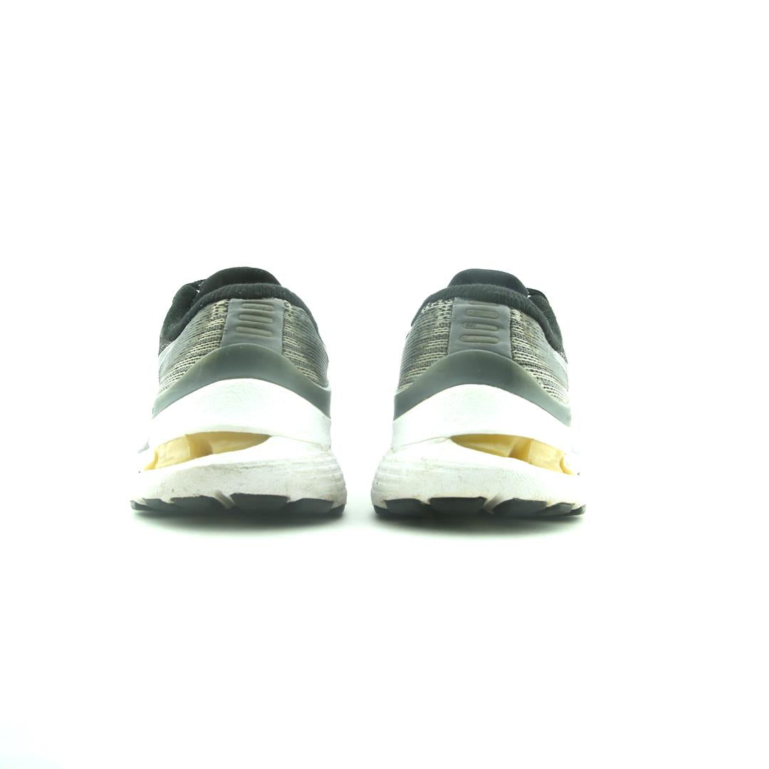 Asics Gel-Kayano 28