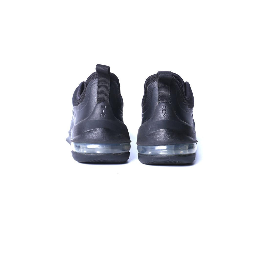 Nike Air Max Axis