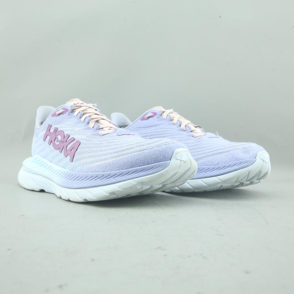 Hoka One One Mach 5