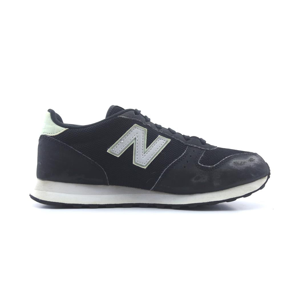 New Balance 311