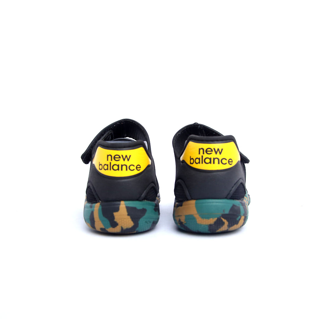 New Balance 208