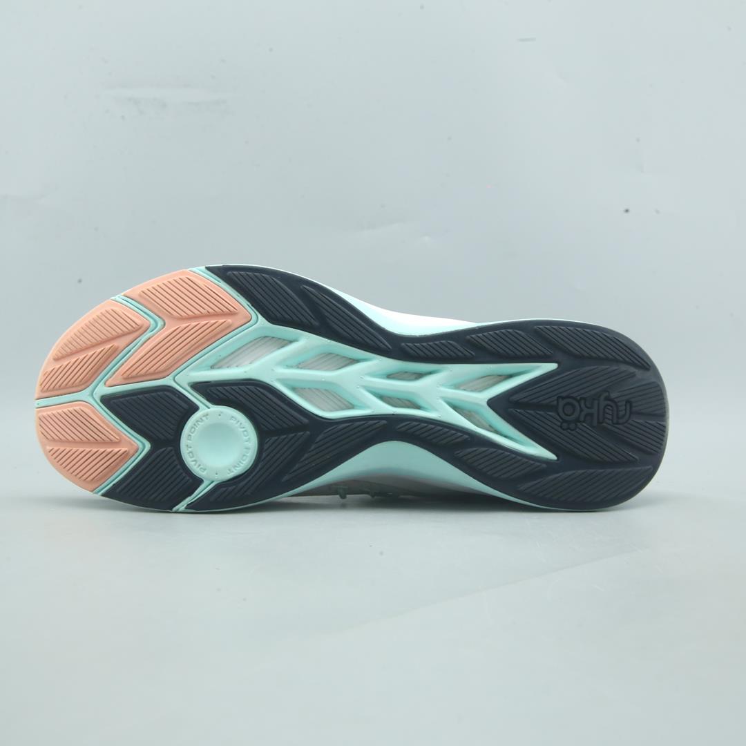 Nike Dynamic Pro