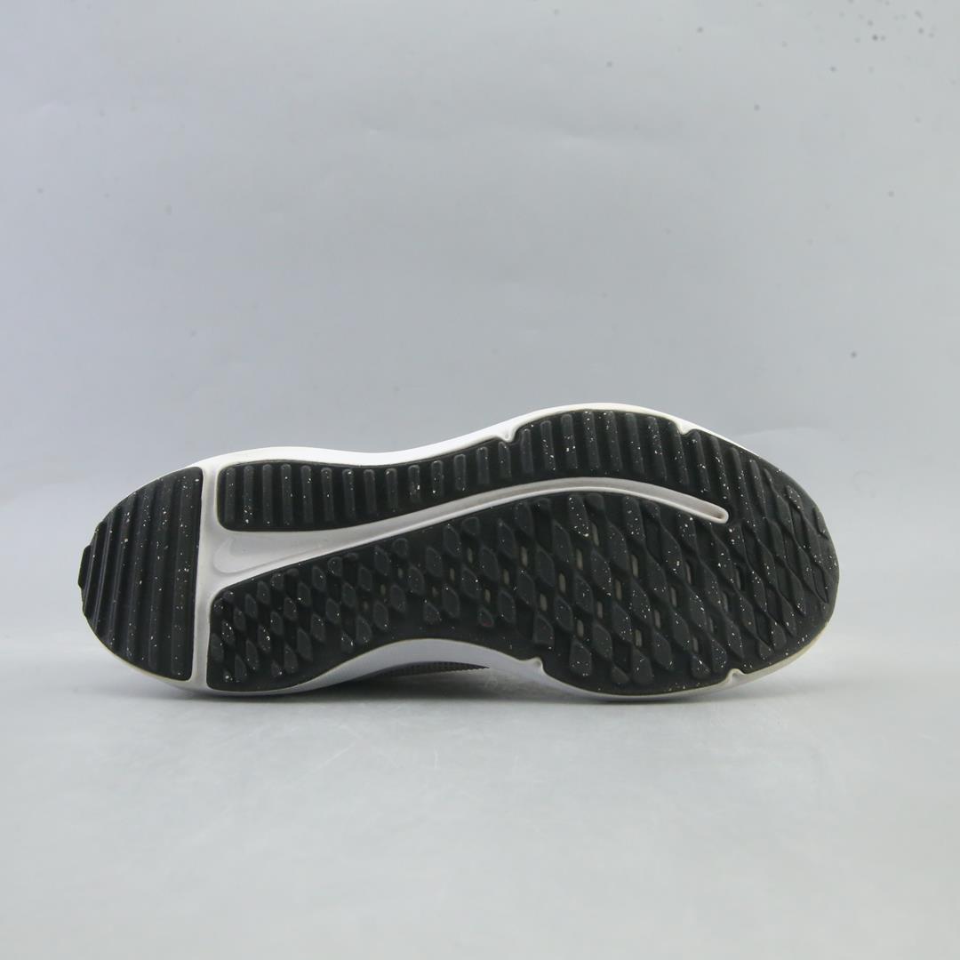 Nike Downshifter 12