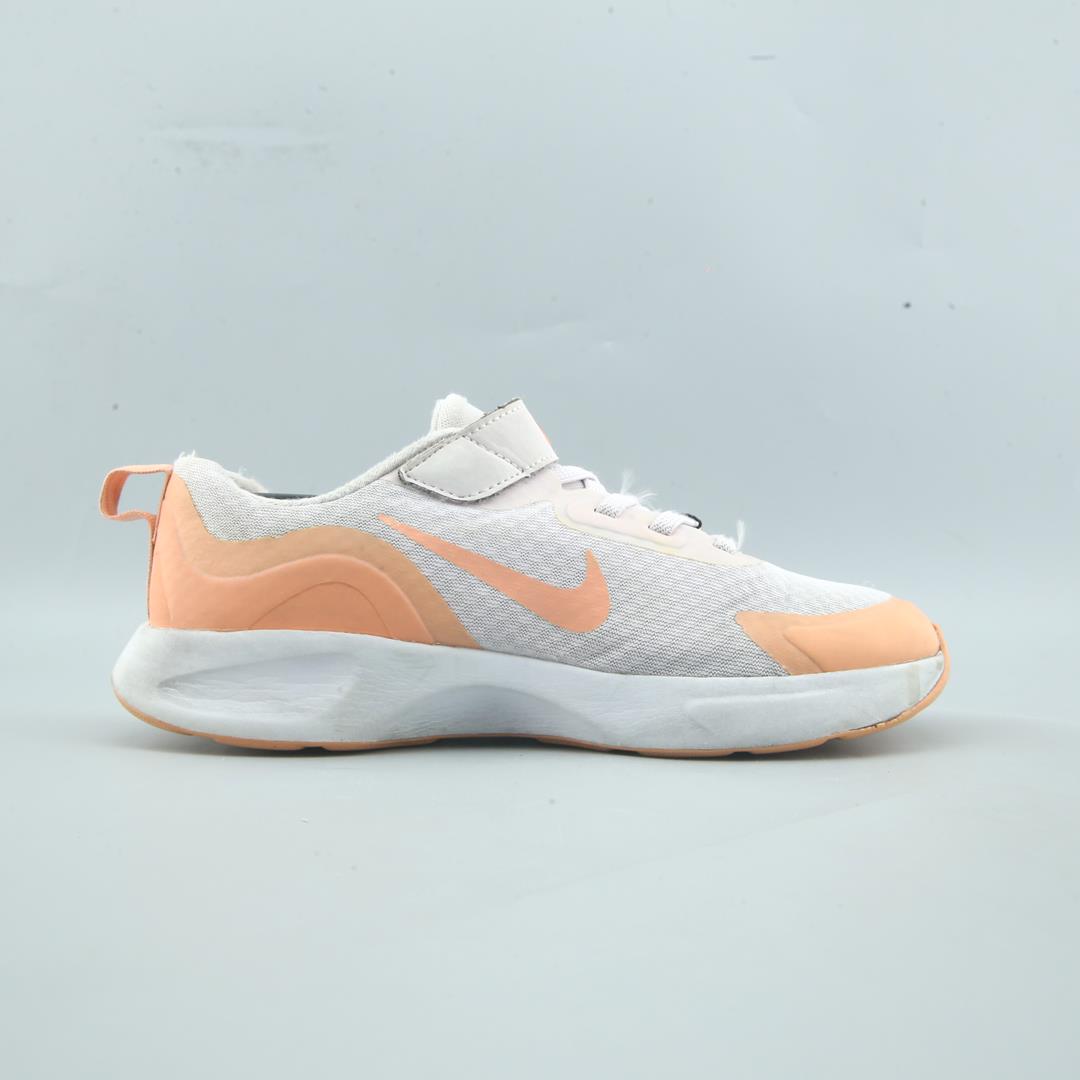 Nike Wearallday
