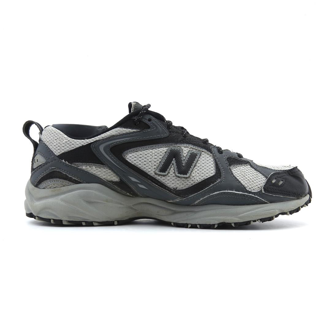 New Balance 460