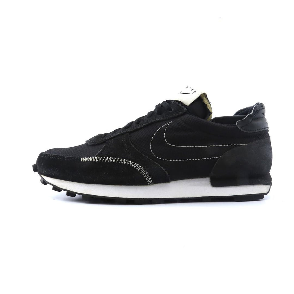 Nike Daybreak Type