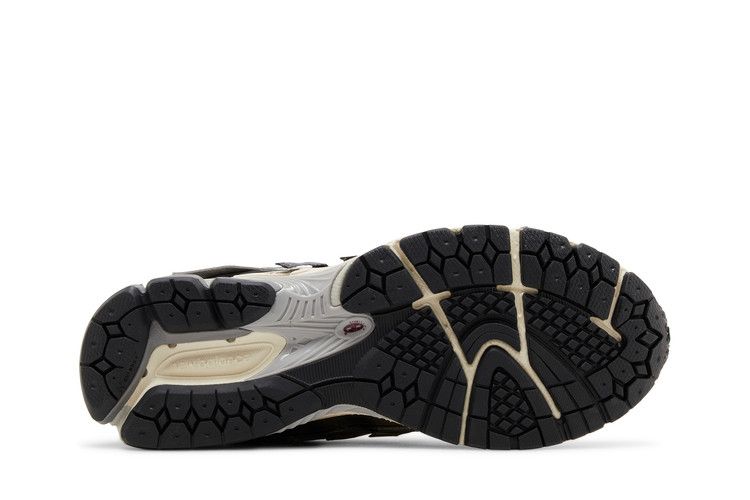 New Balance 1906A Tech Explosion