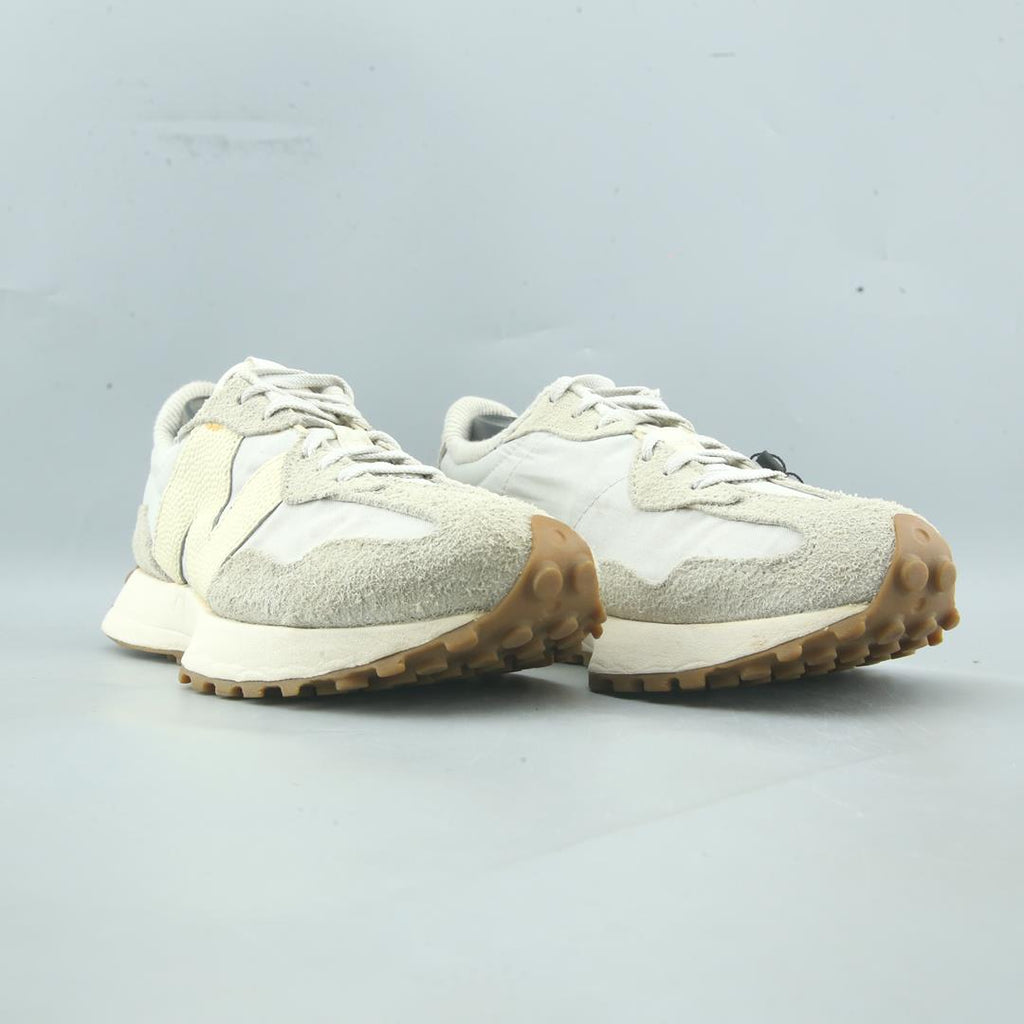 New Balance 327