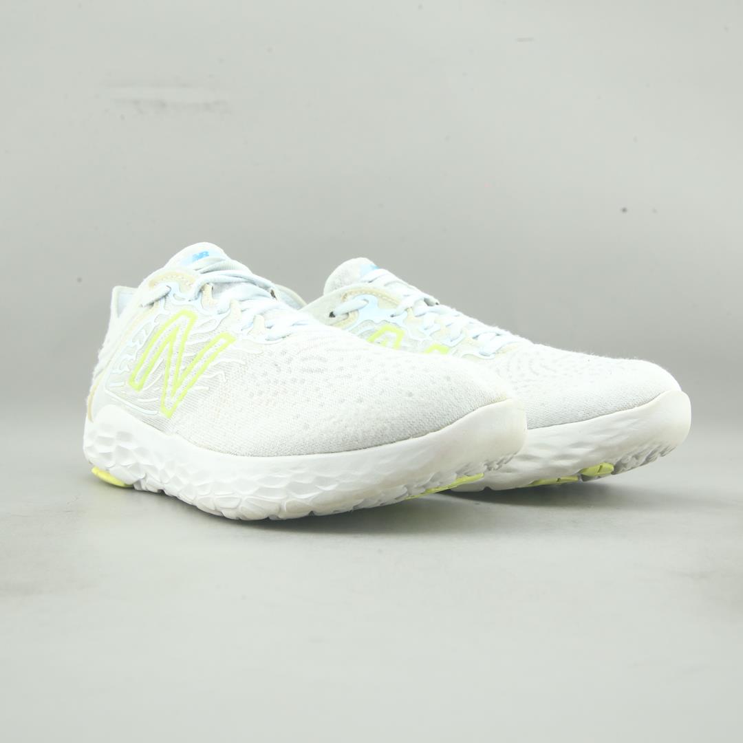 New Balance Fresh Foam Beacon V3