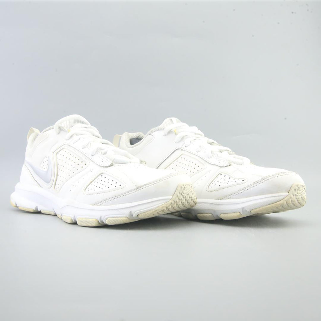 Nike T-Lite Xi