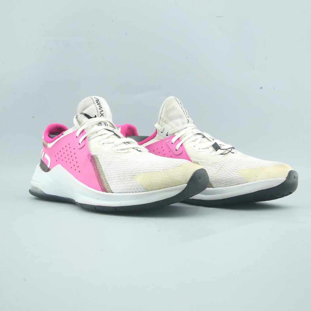 Nike Air Max Bella Tr 3