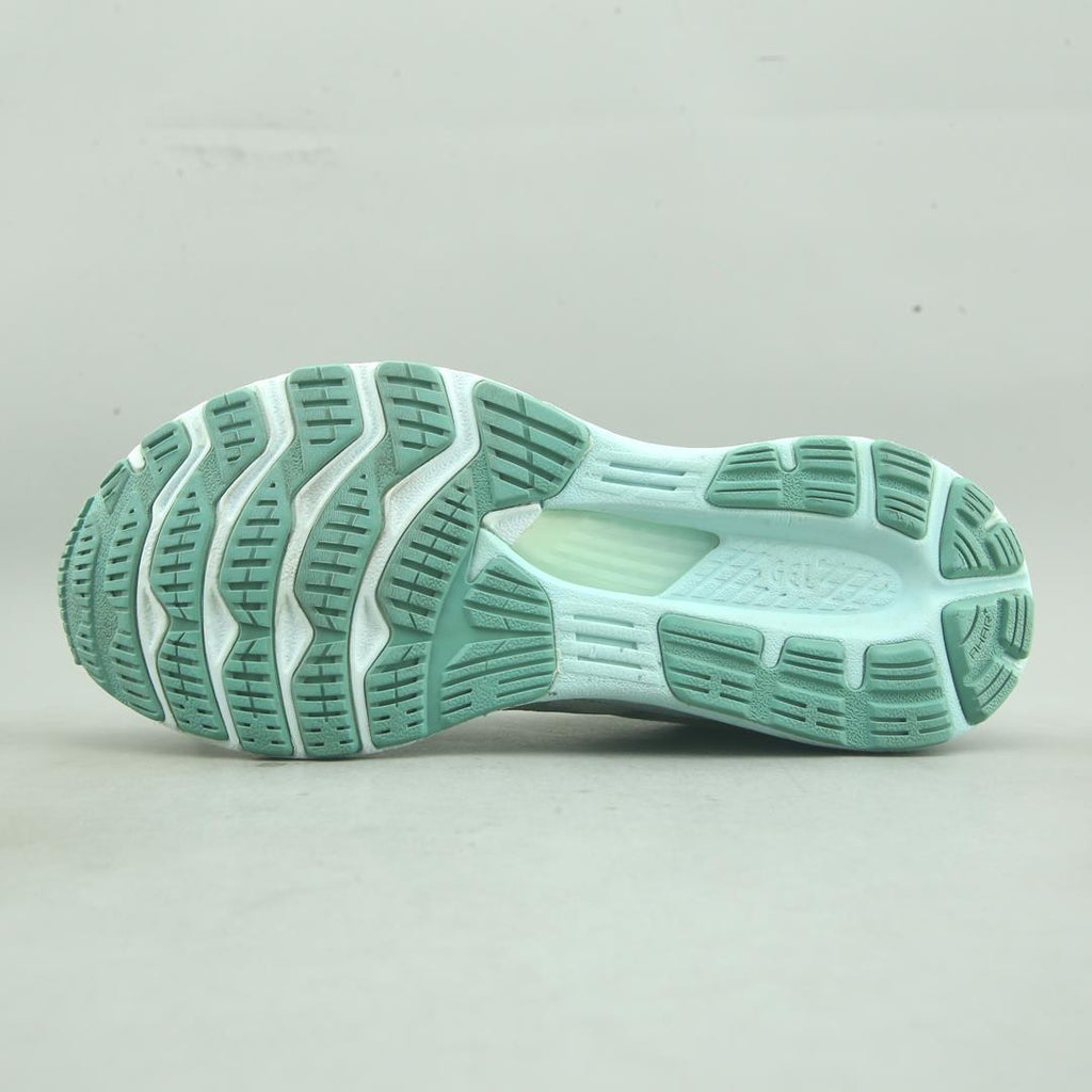Asics Gel Kayano 28