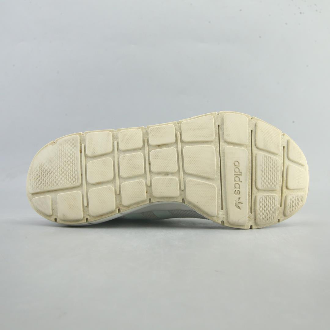 Adidas Run Swift