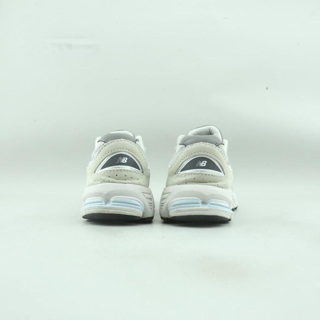 New Balance 2002