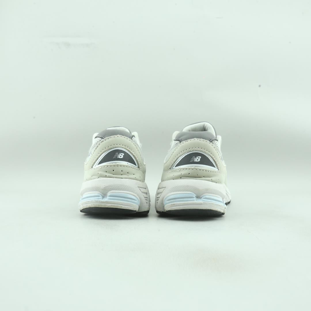 New Balance 2002