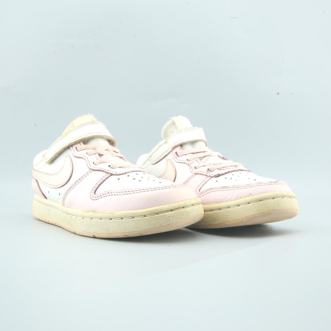 Nike Court Borough Low 2