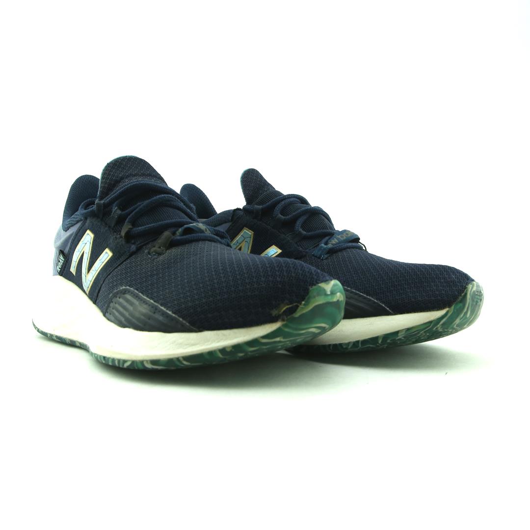 New Balance Fresh Foam Roav