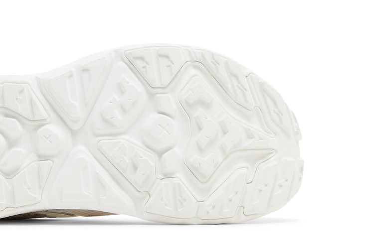 Hoka One One Hopara White
