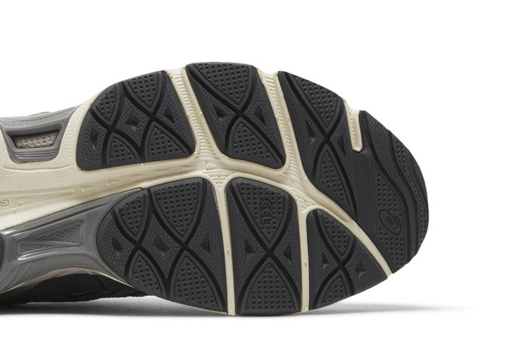 ASICS Gel-NYC Oatmeal Obsidian Grey