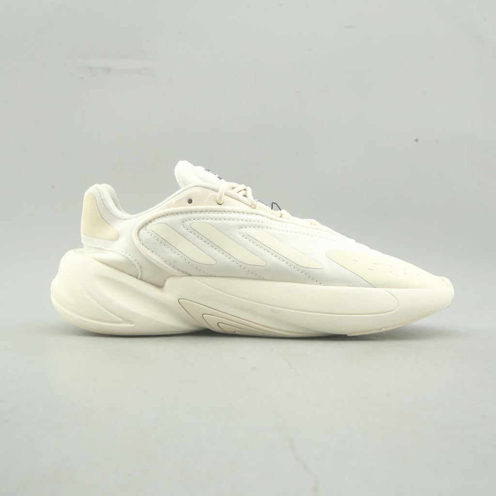 Adidas Ozelia