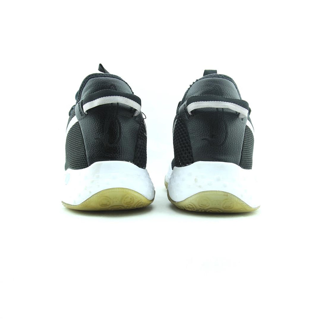 Nike Pg 4