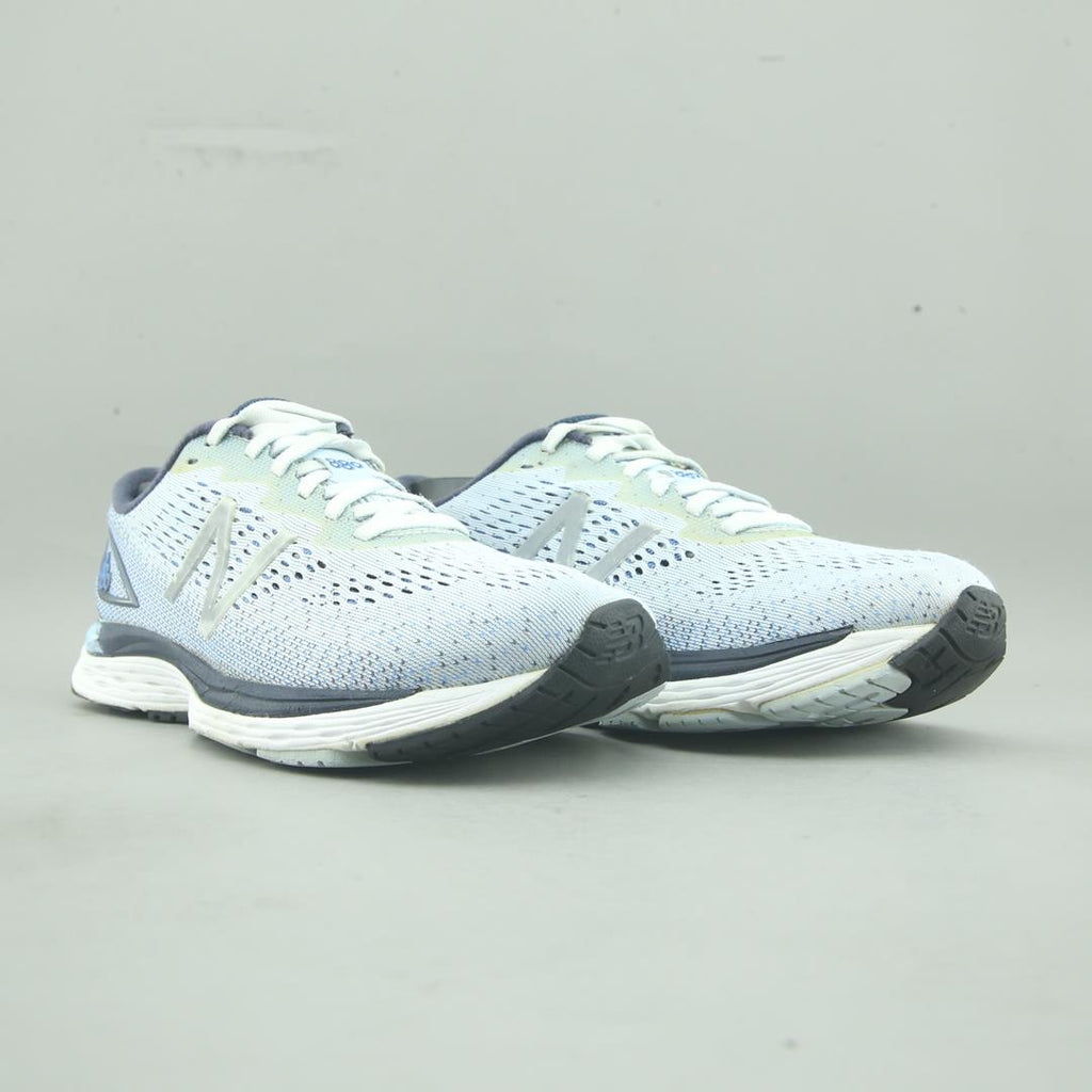 New Balance 880V9