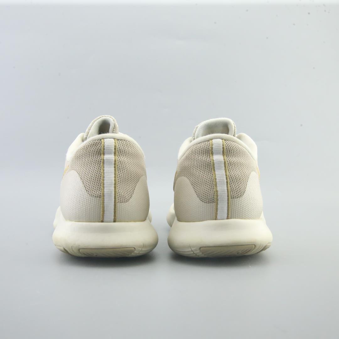 Nike Flex Contact